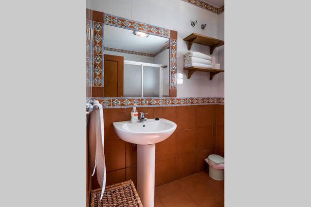 أنتيكيرا Casa Rural El Canal المظهر الخارجي الصورة